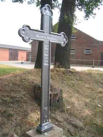 Cast Iron Cross in Specking
